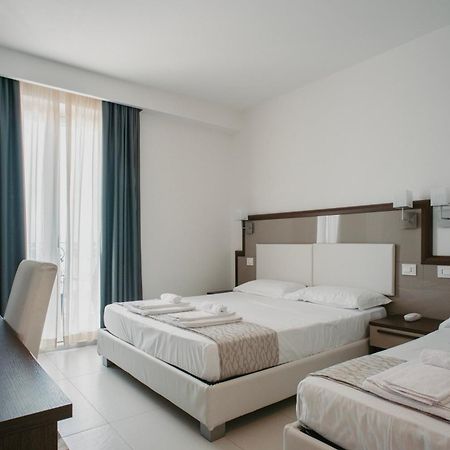 Hotel Baia Marina Cupra Marittima Exteriér fotografie